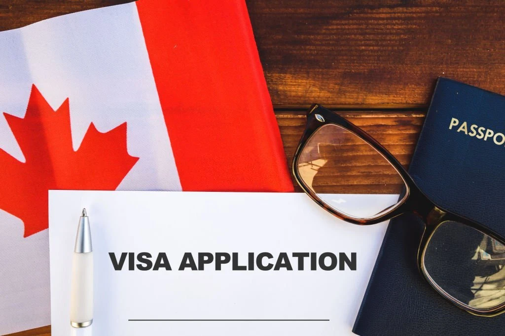 Dịch vụ trọn gói lý lịch tư pháp Canada  tại Việt Nam